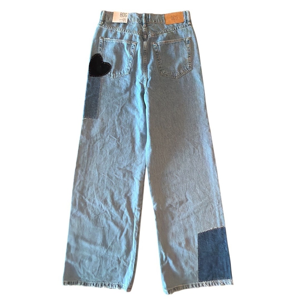BDG Puddle Super‎ High Waist Wide Leg Patchwork Heart Jeans NWT 28 - Picture 4 of 10